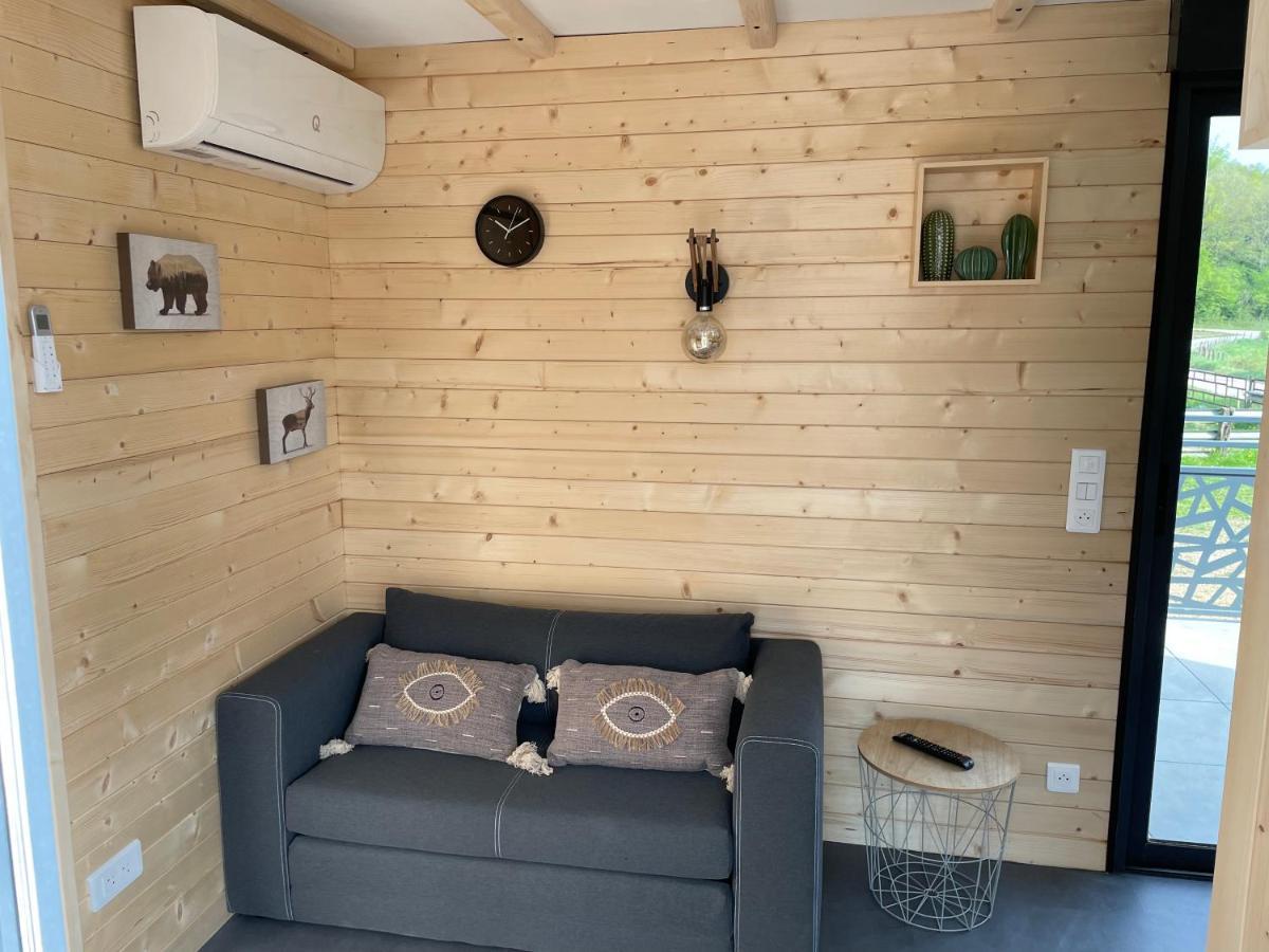 Au Coeur De La Ferme 2 Villa Lacroix-sur-Meuse Eksteriør billede